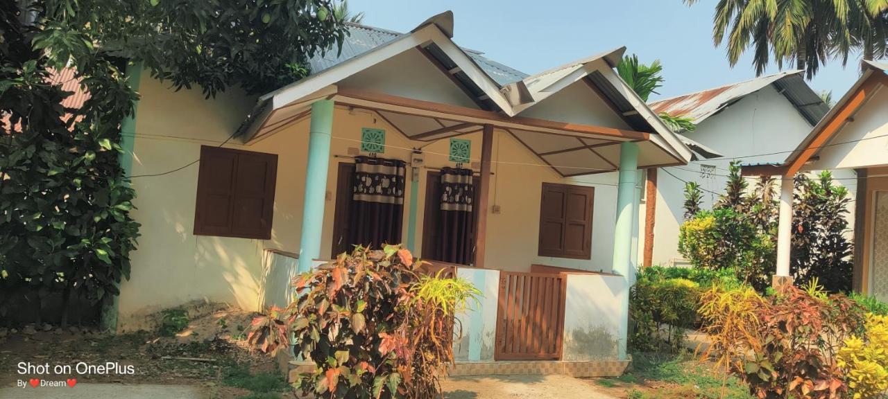 Moon Shine Garden Resort Lakshmanpur Kültér fotó