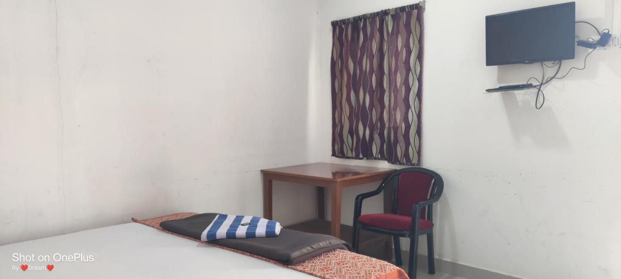 Moon Shine Garden Resort Lakshmanpur Kültér fotó