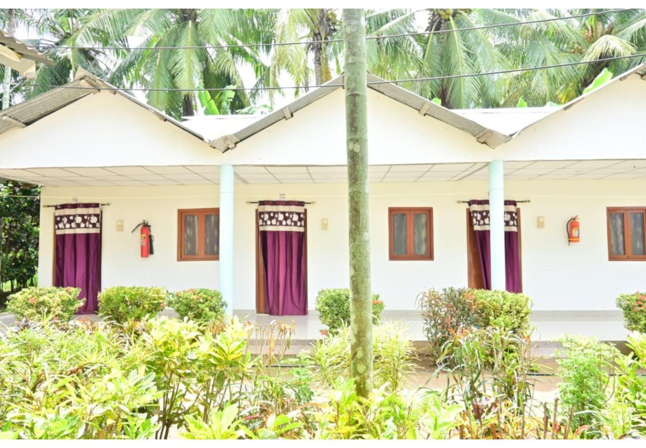 Moon Shine Garden Resort Lakshmanpur Kültér fotó