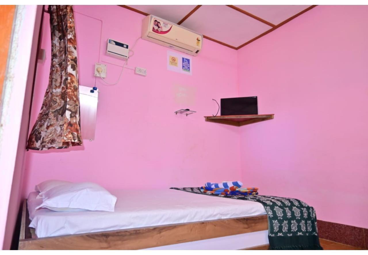 Moon Shine Garden Resort Lakshmanpur Kültér fotó